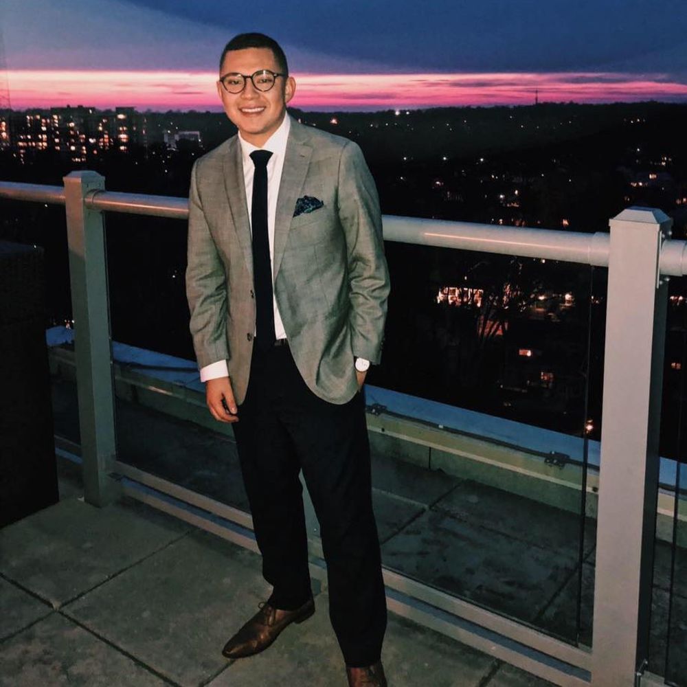 Meet your Posher, Alex